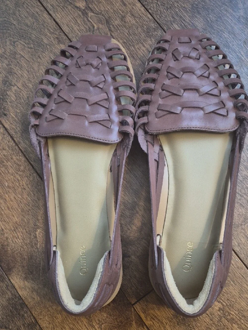 Quince comfortable women